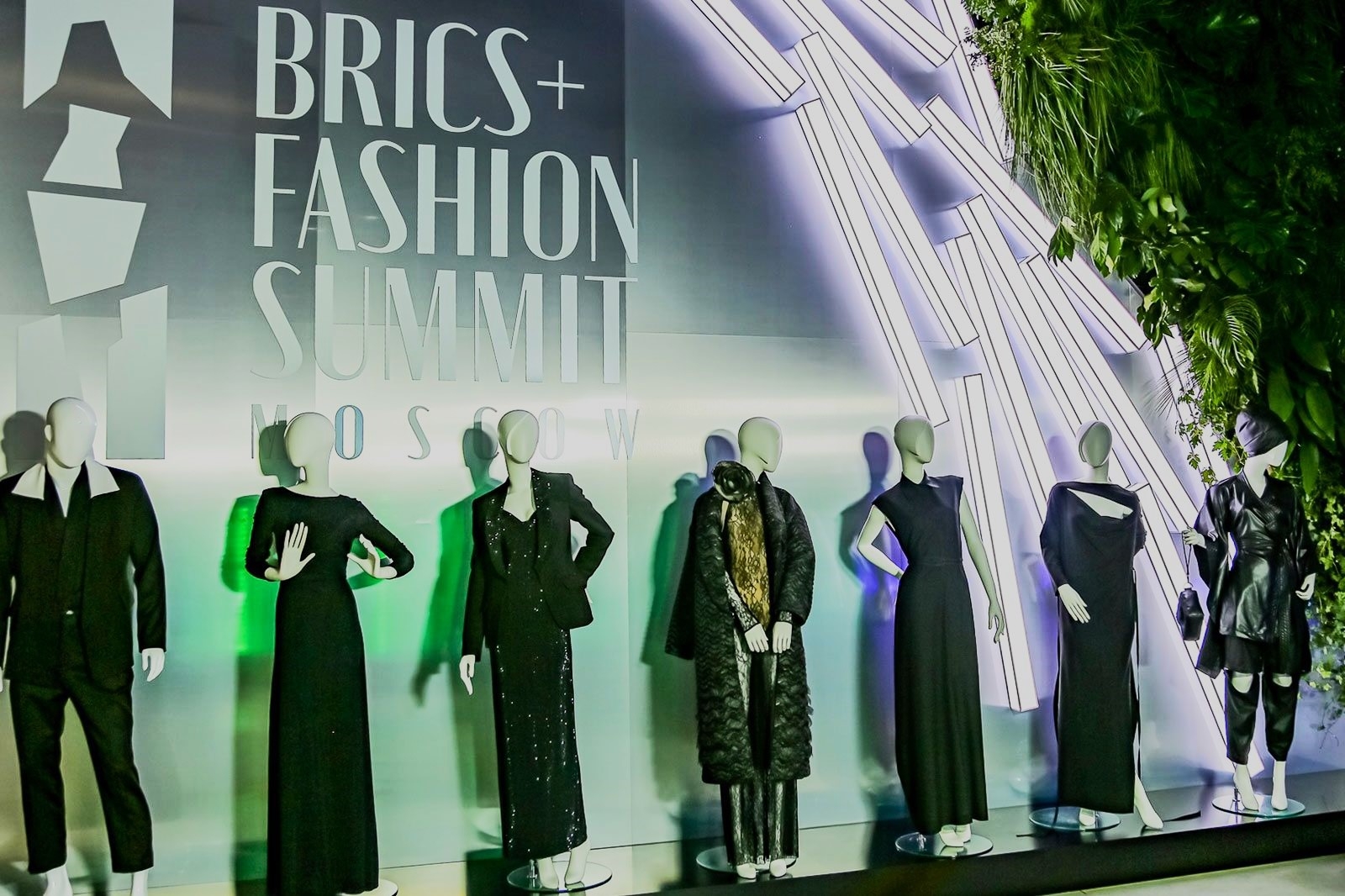 Международный форум BRICS Fashion Summit открылся в Москве